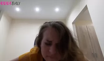 Таксист выебал в пизду девушку